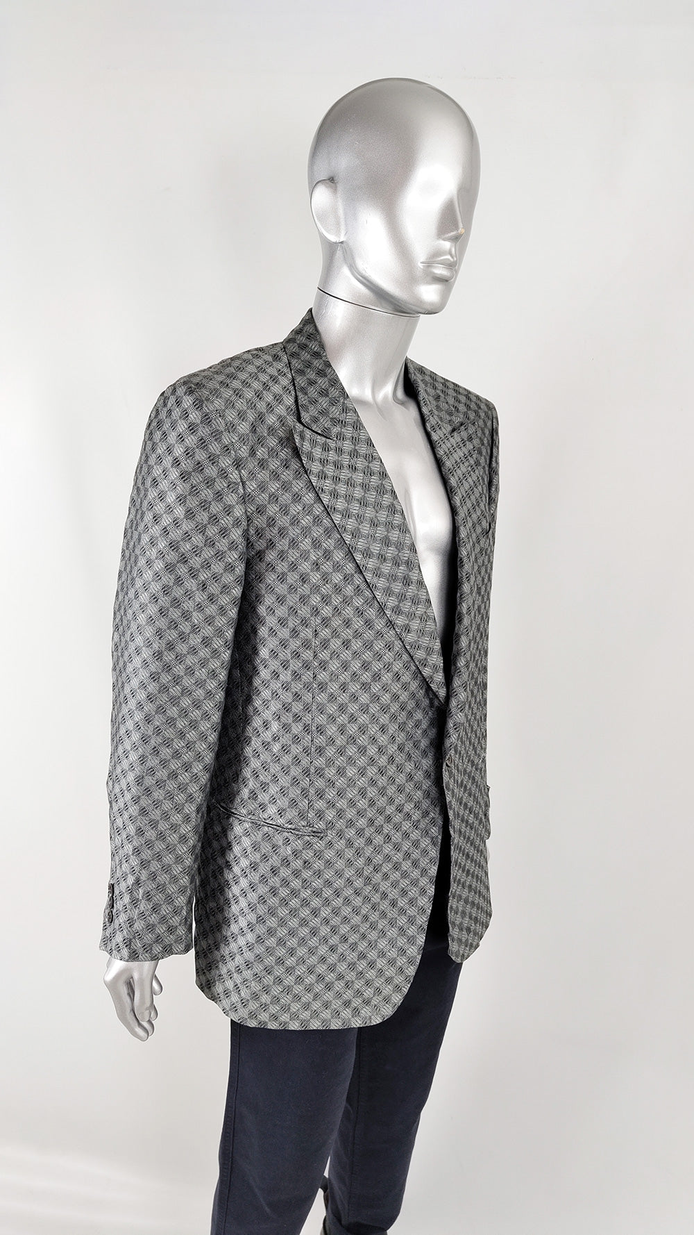 Confar Vintage Mens Italian Jacquard Dinner Jacket, 1980s