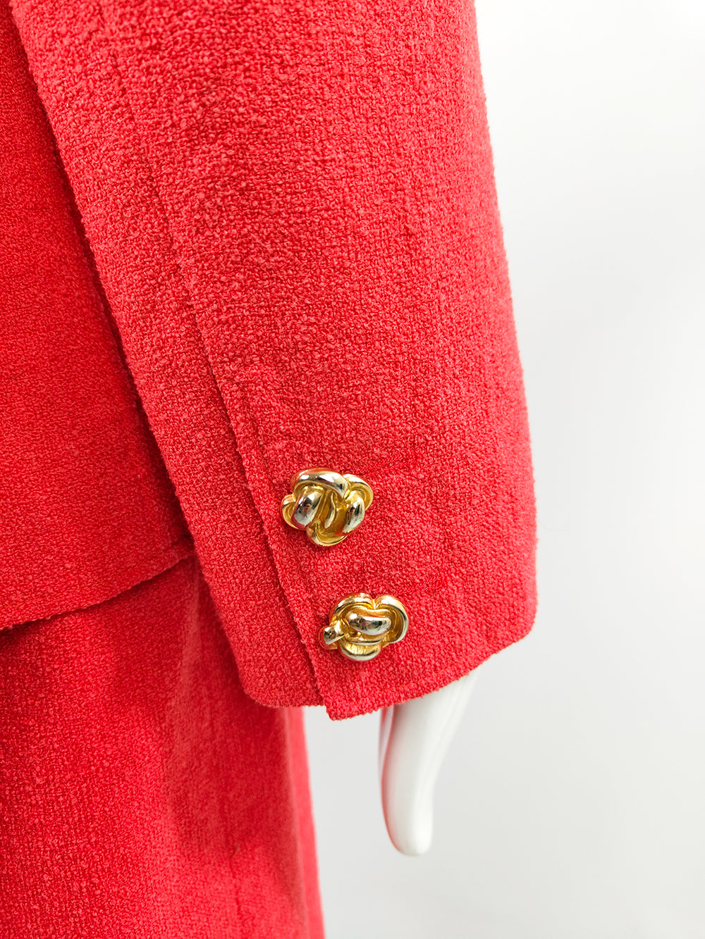 Valentino Vintage Womens Coral Pink Bouclé Tweed Skirt Suit, 1980s