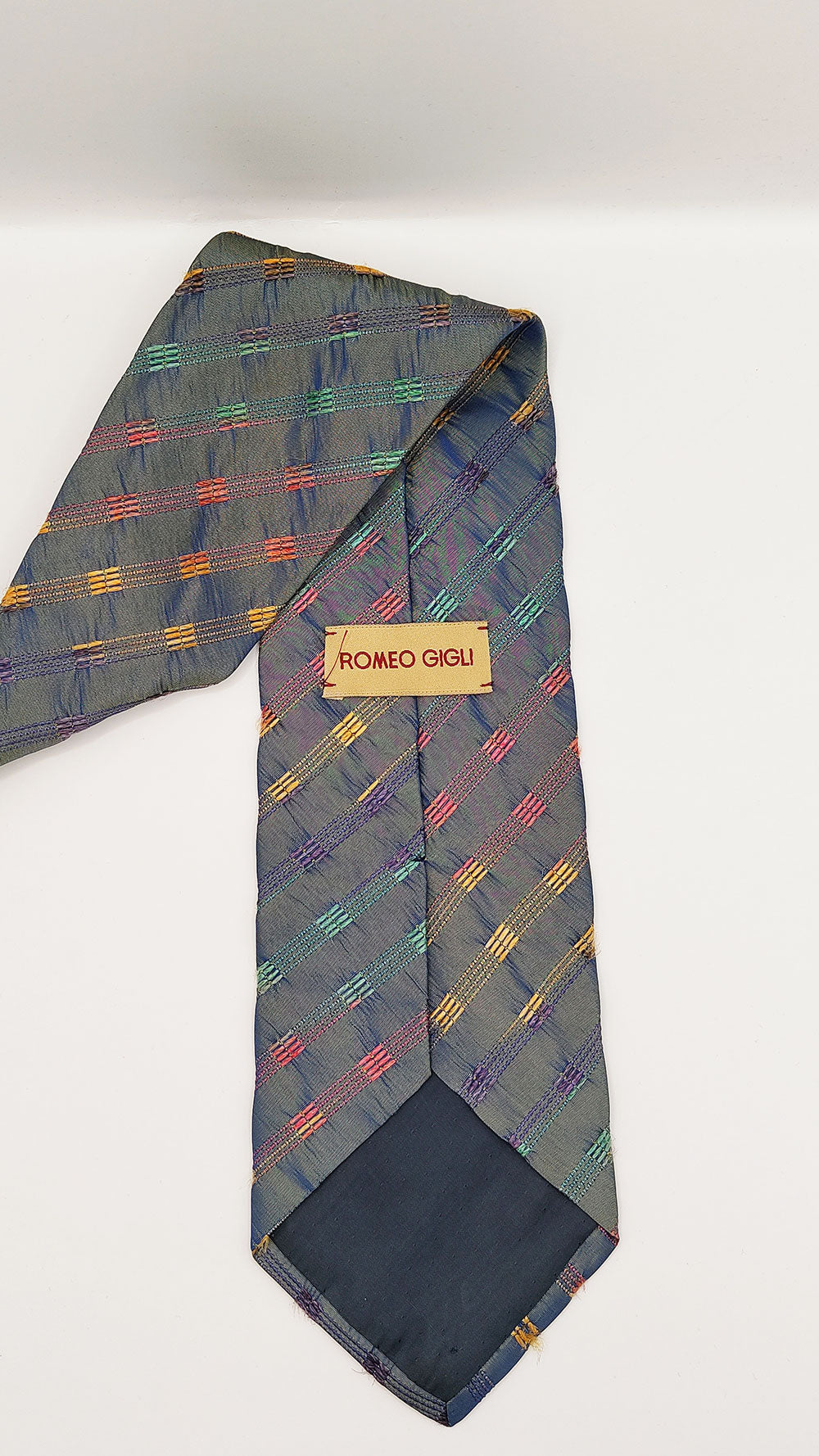 Romeo Gigli Mens Vintage Iridescent Silk Blend Embroidered Neck Tie