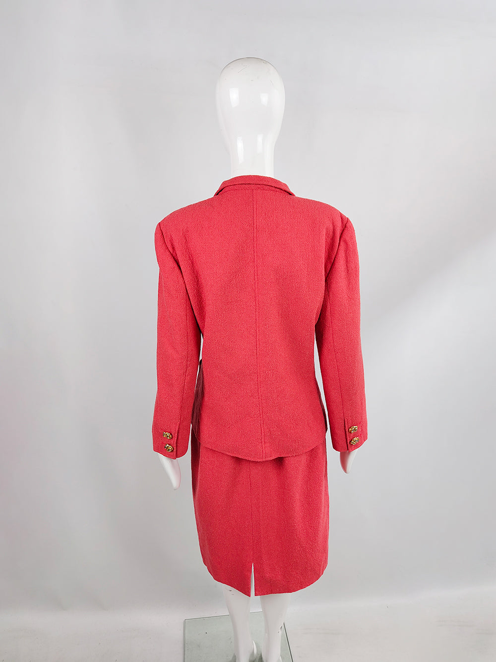 Valentino Vintage Womens Coral Pink Bouclé Tweed Skirt Suit, 1980s