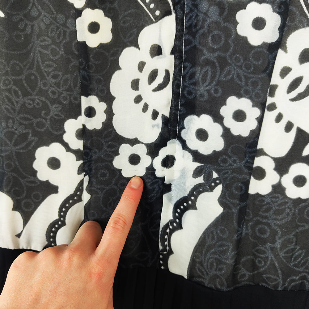 Vintage Black & White Pleated Skirt Beagle Collar Mod Dress, 1970s