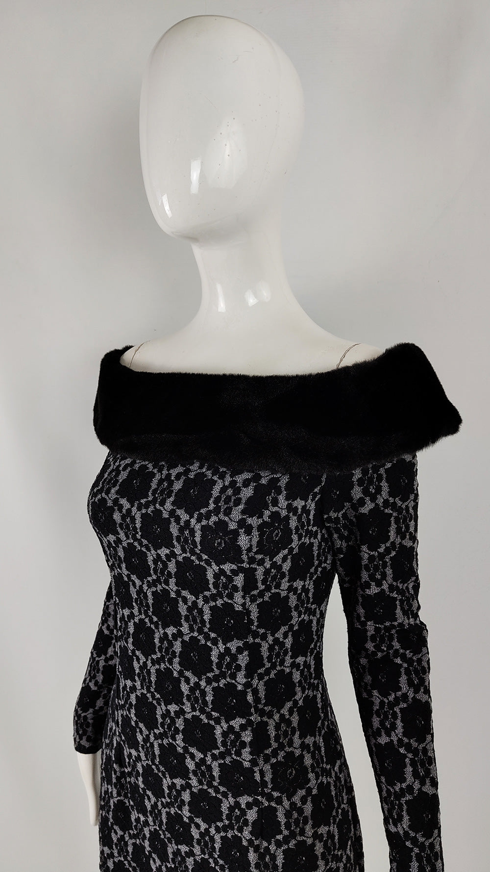 Ikito Vintage Faux Fur & Lace Party Dress