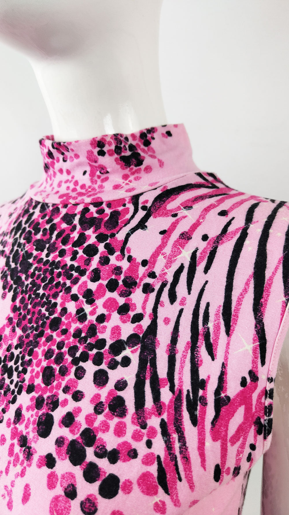 Emanuel Ungaro Vintage Womens Pink Animal Print Sleeveless Top
