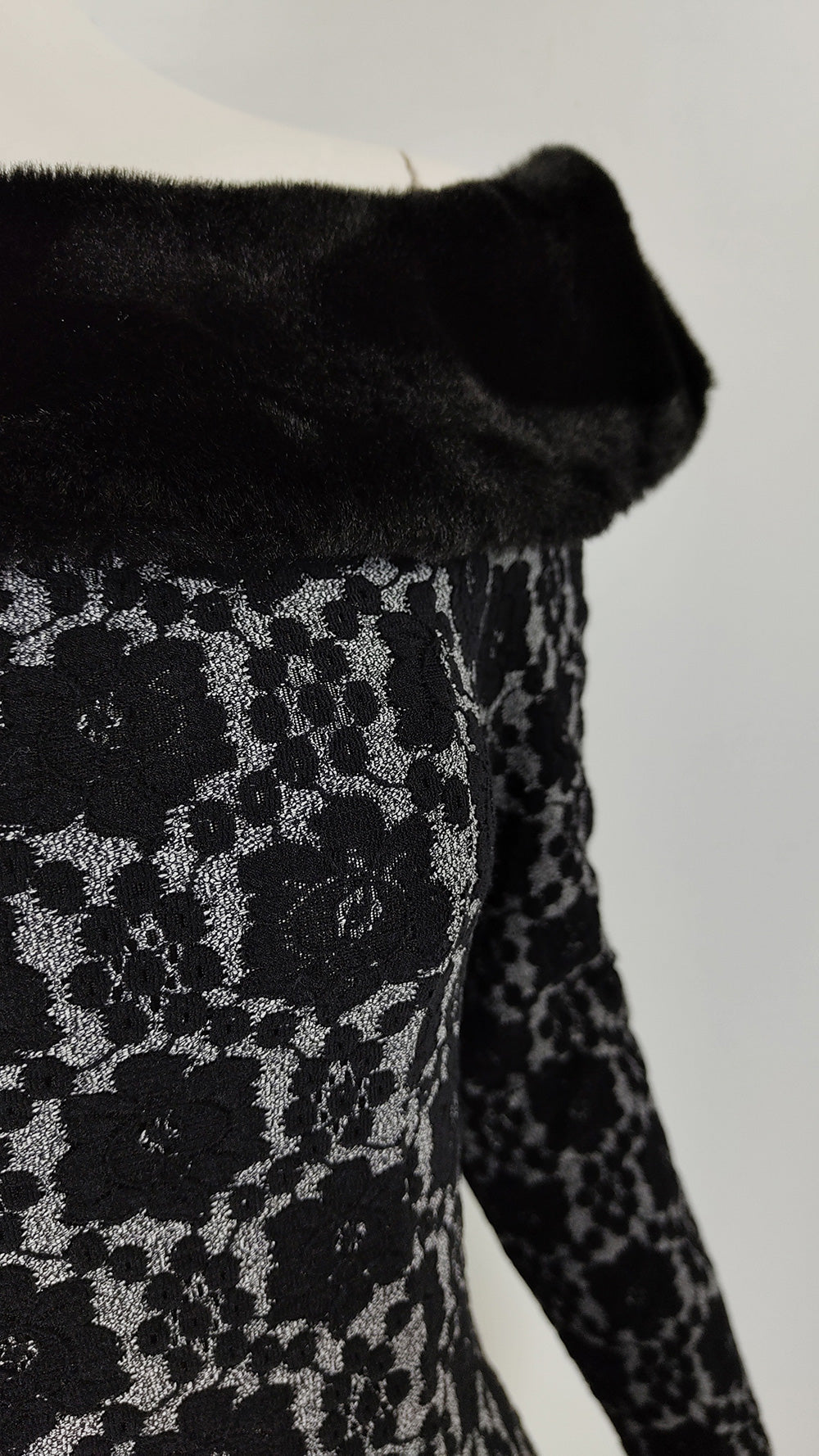 Ikito Vintage Faux Fur & Lace Party Dress