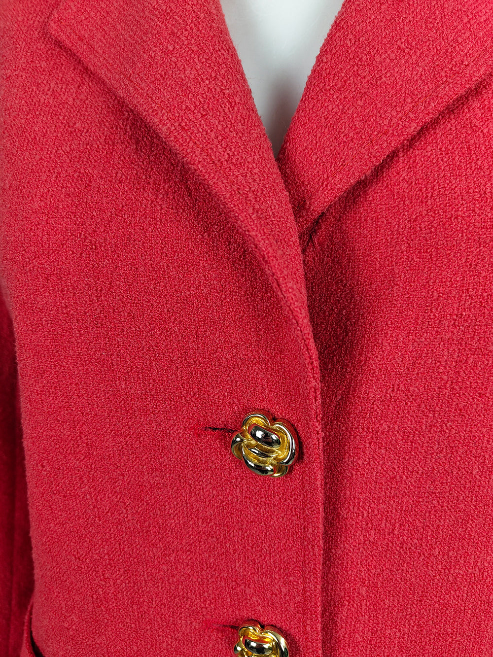 Valentino Vintage Womens Coral Pink Bouclé Tweed Skirt Suit, 1980s