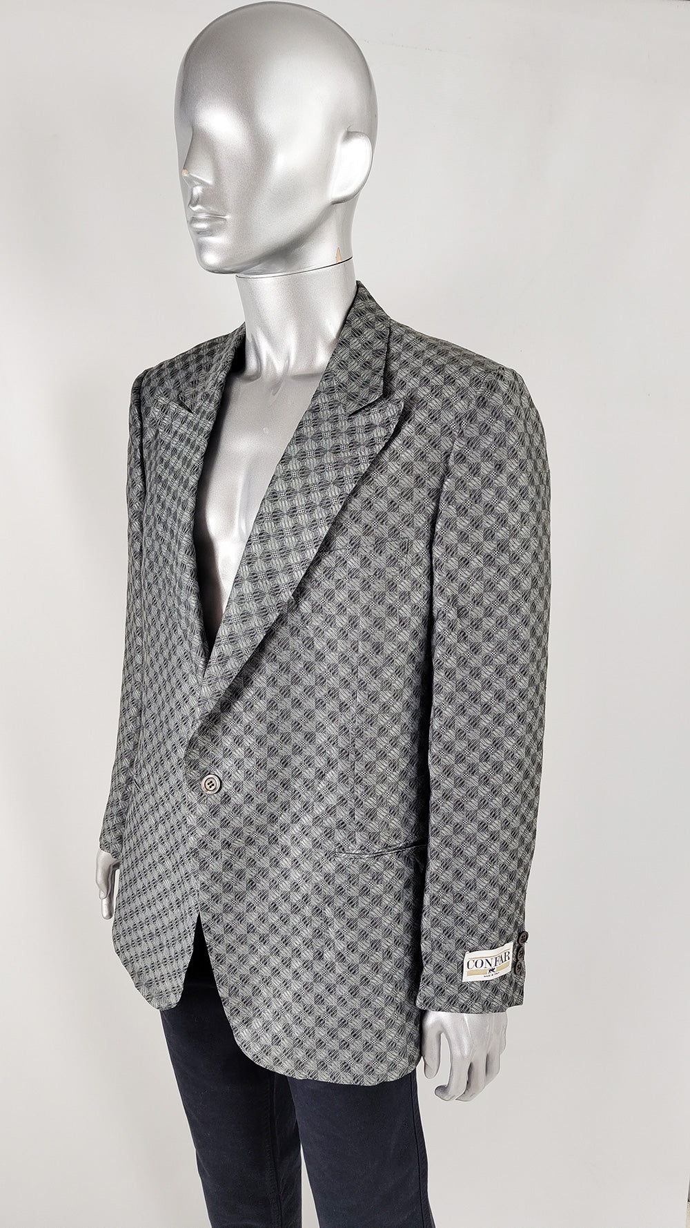 Confar Vintage Mens Italian Jacquard Dinner Jacket, 1980s