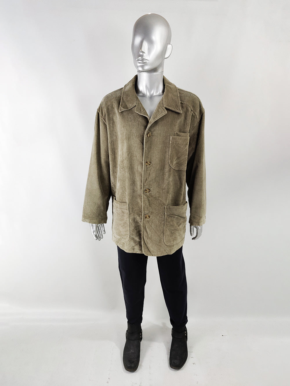 A beige cord overcoat, true vintage from the 90s from Zeus Vintage.