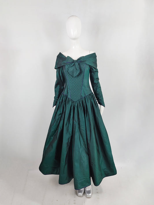 1990s Annabelinda of Oxford vintage women’s green silk taffeta ball gown