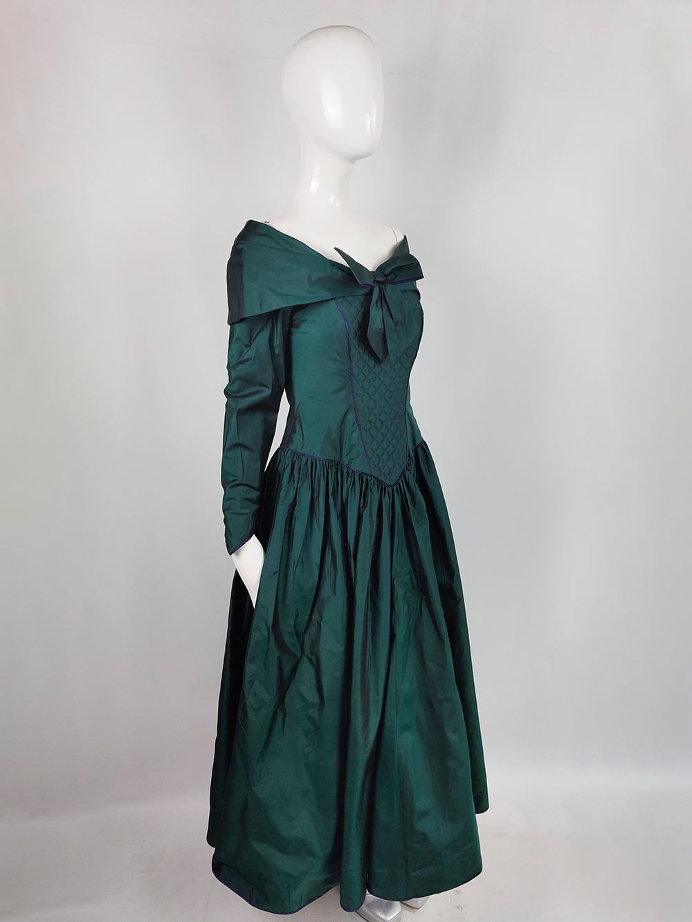 Annabelinda Vintage Green Taffeta Formal Ball Gown, 1990s
