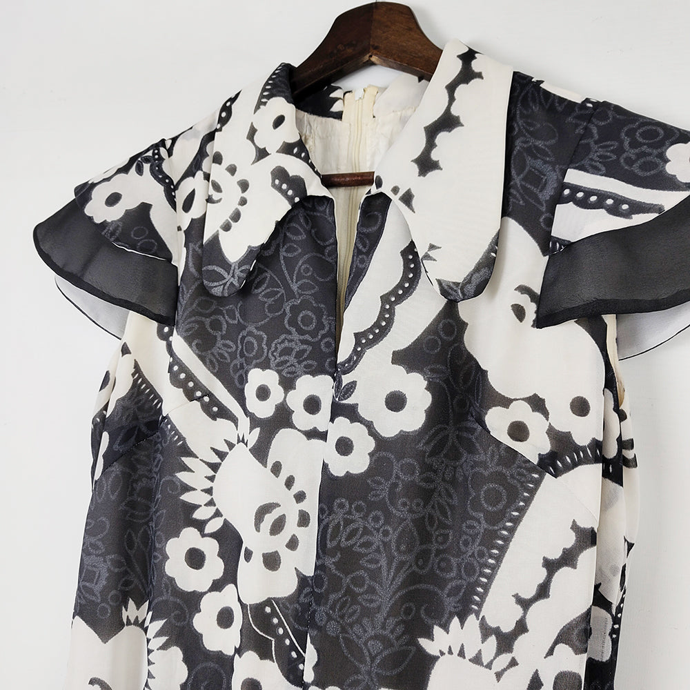 Vintage Black & White Pleated Skirt Beagle Collar Mod Dress, 1970s