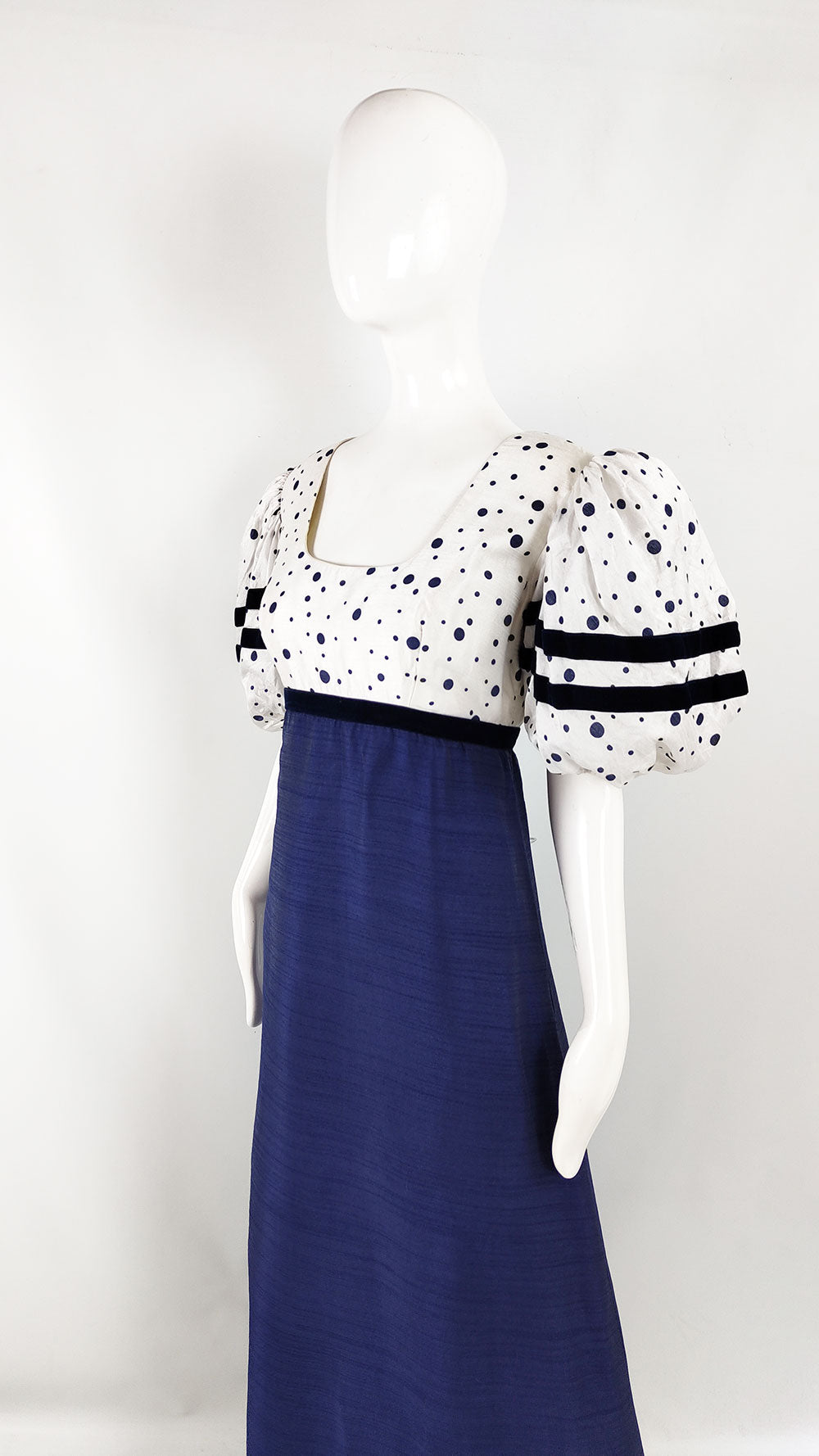 Capriccio Vintage Womens Puff Sleeve Polka Dot Maxi Dress, 1970s