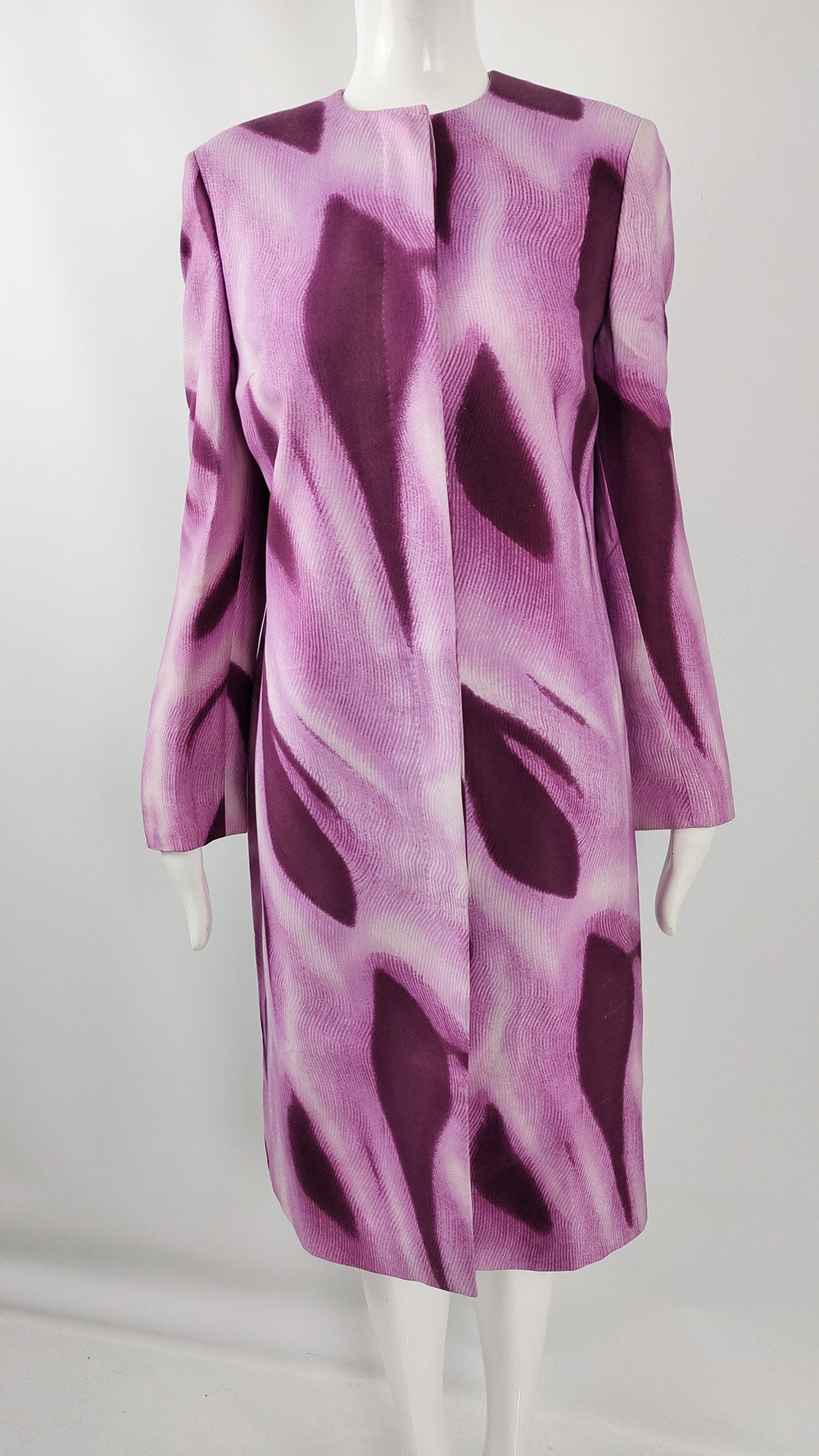 A purple abstract printed vintage Gianni Versace lightweight coat.