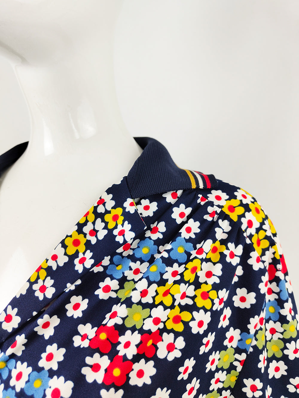 Liola Vintage Italian Women's Daisy Print Blouson Top, 1980s