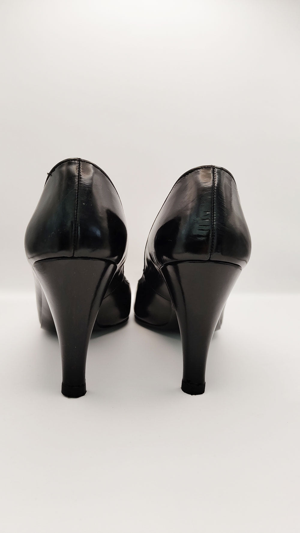 Charles Jourdan Vintage French Black Leather & Bow Shoes