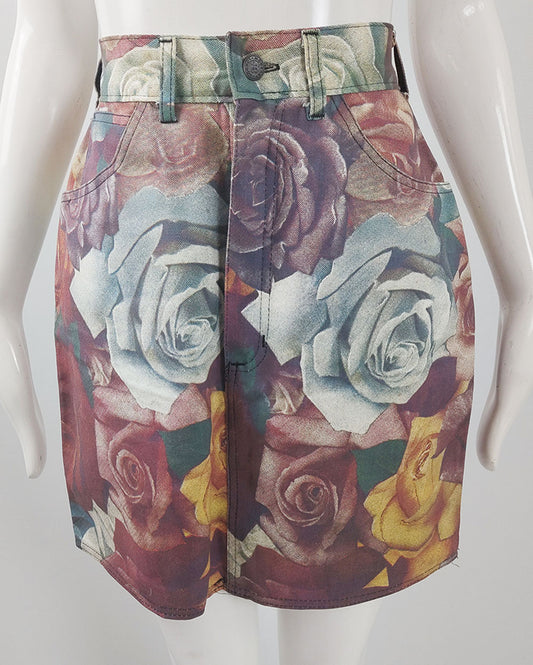 A vintage Modzart skirt from the 1980s by John Dove and Molly White.
