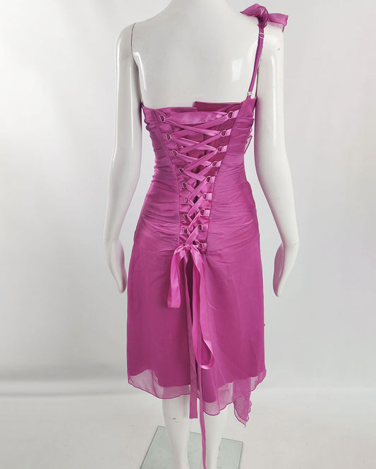 A beautiful vintage y2k party dress with a corset back.