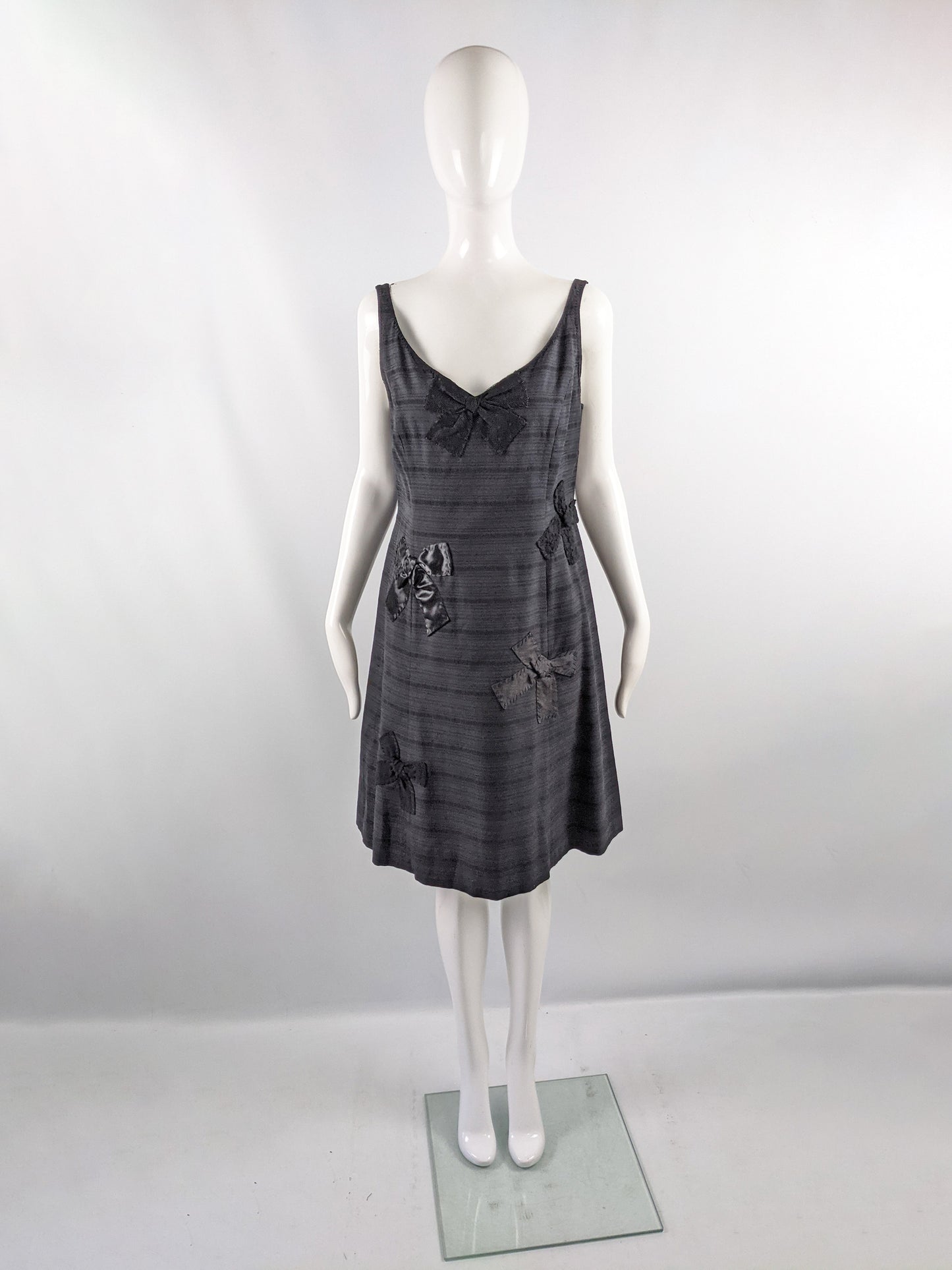 Vintage Sleeveless Black Bow Appliqué Party Dress, 1990s