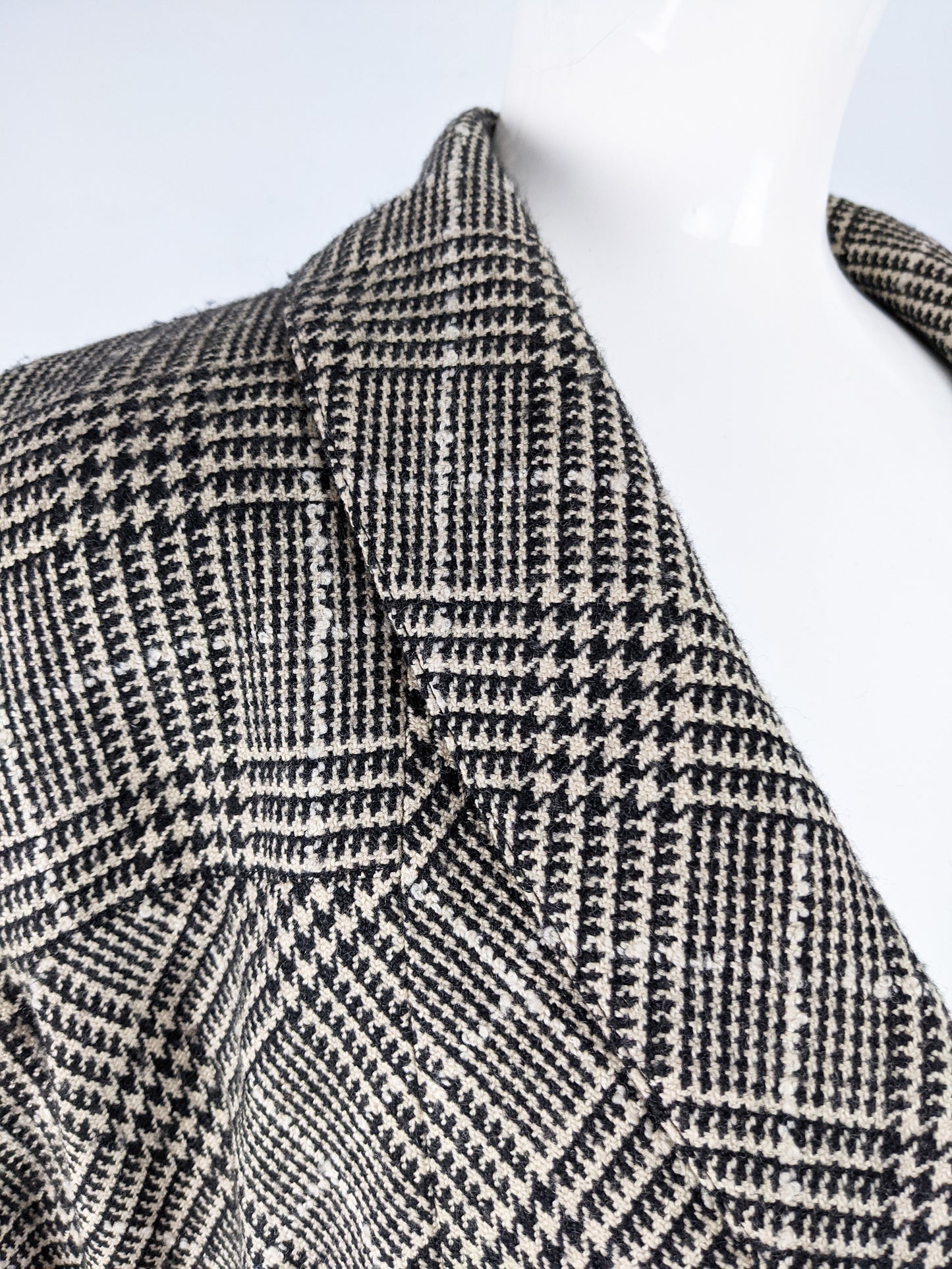 Valentino Vintage Womens Houndstooth Wool & Cashmere Jacket, 1980s