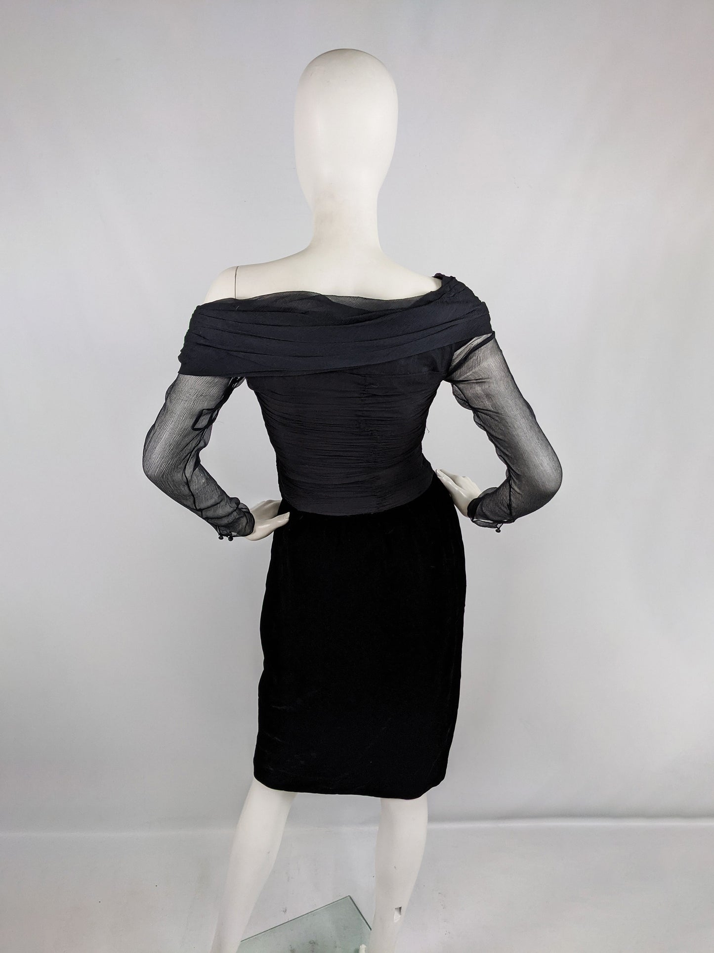 Oscar de la Renta Vintage Black Silk Chiffon & Velvet Dress, 1980s