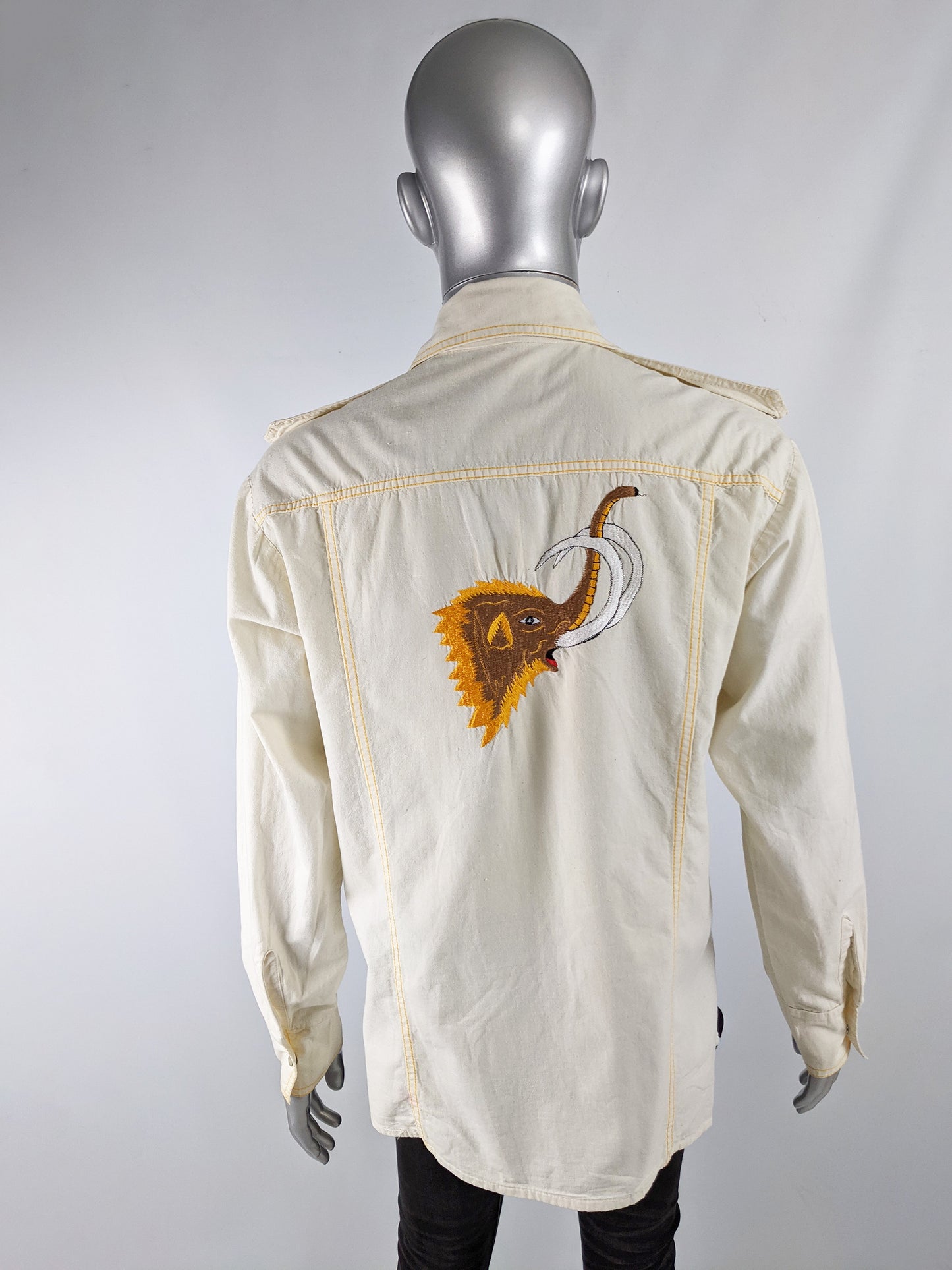 Mens Vintage Embroidered Mammoth Mexican Shirt, 1970s