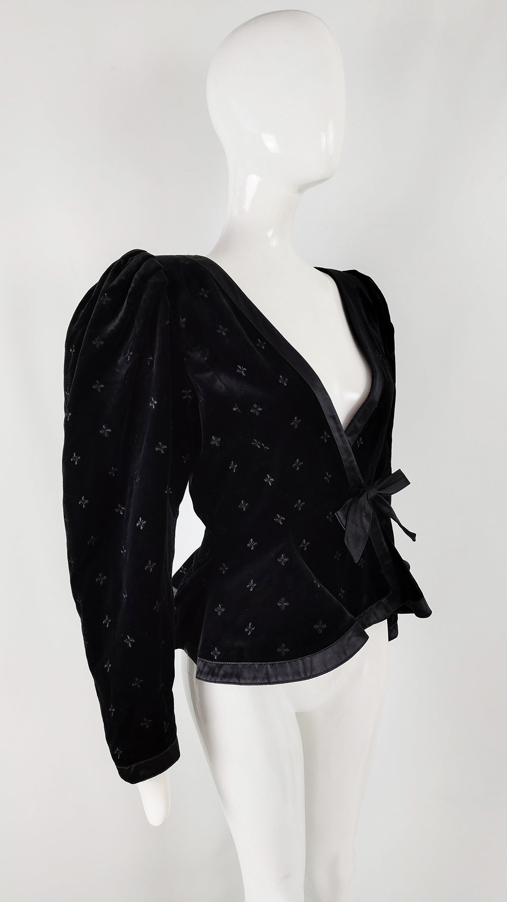 Emanuel Ungaro Vintage 1980s Puff Sleeve Velvet Peplum Jacket