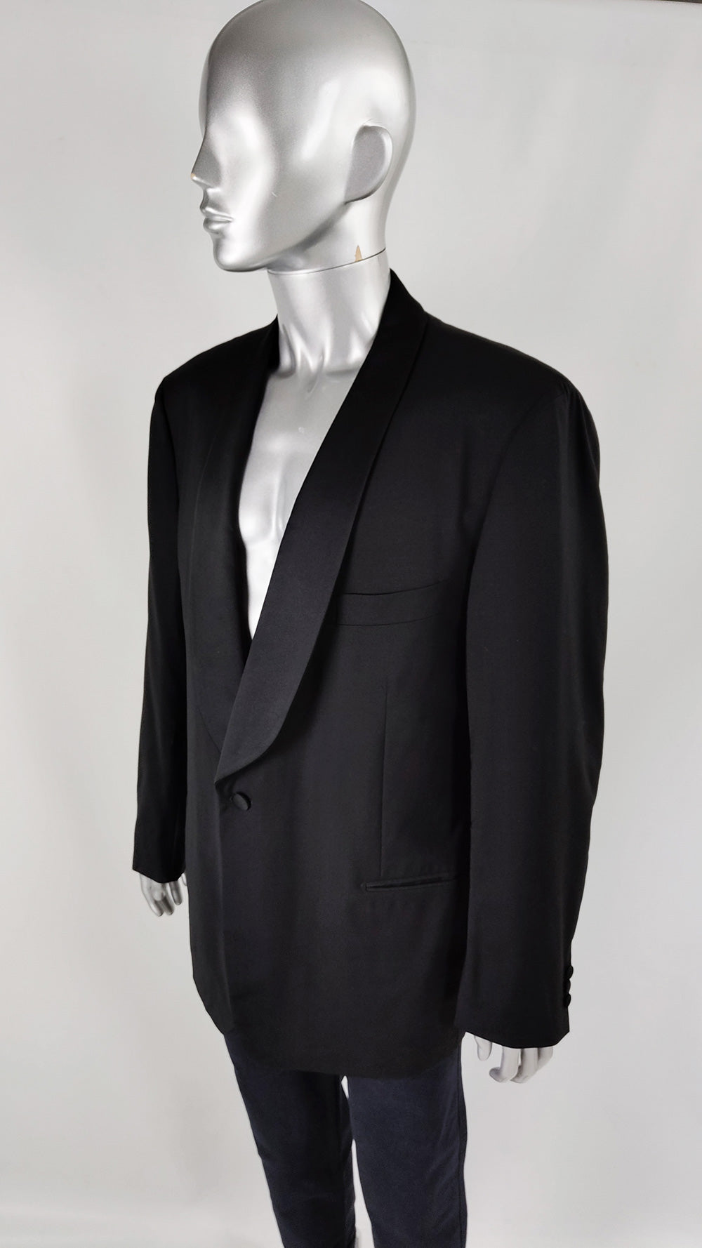Max Laurens Vintage Italian Black Shawl Collar Mens Dinner Jacket, 1980s