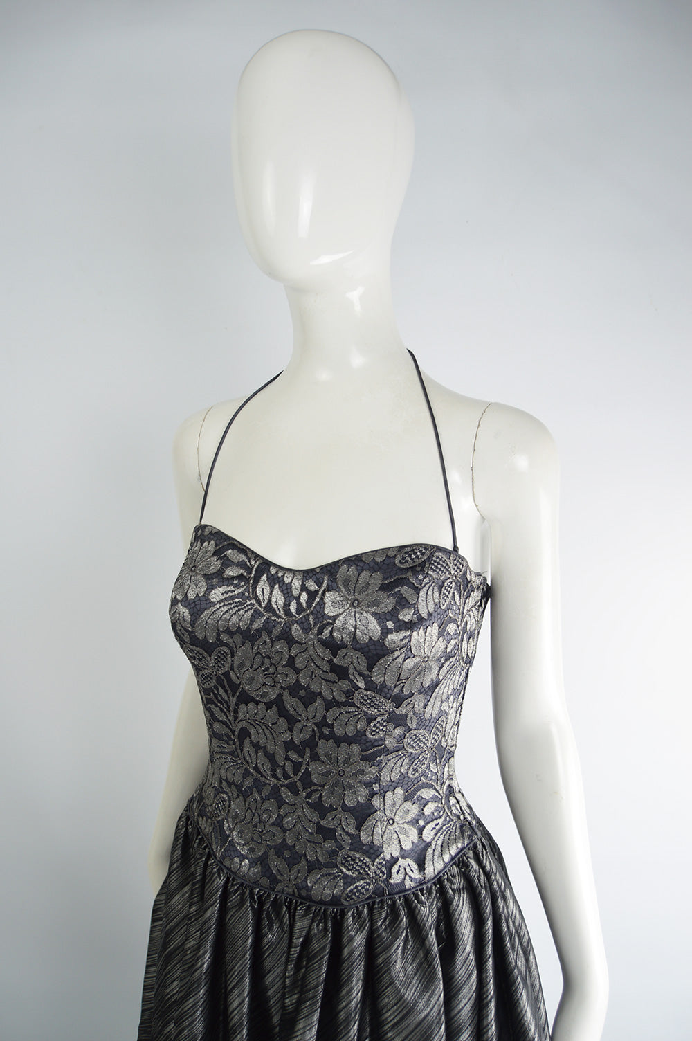 Vintage Silver Lace & Lamé Full Skirt Evening Gown